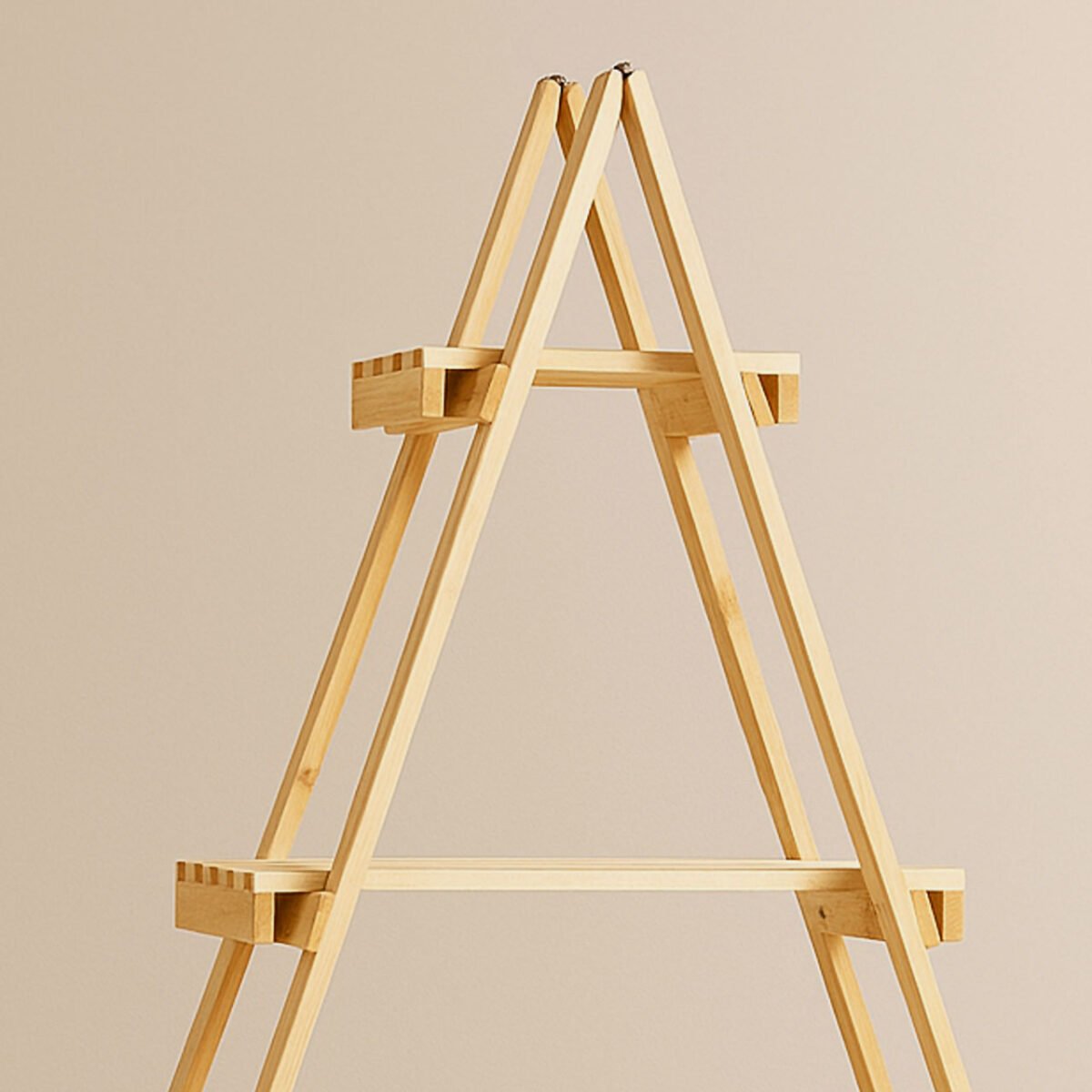 Prism Shelf – The Ultimate in Exhibition Display Stands - Image 4
