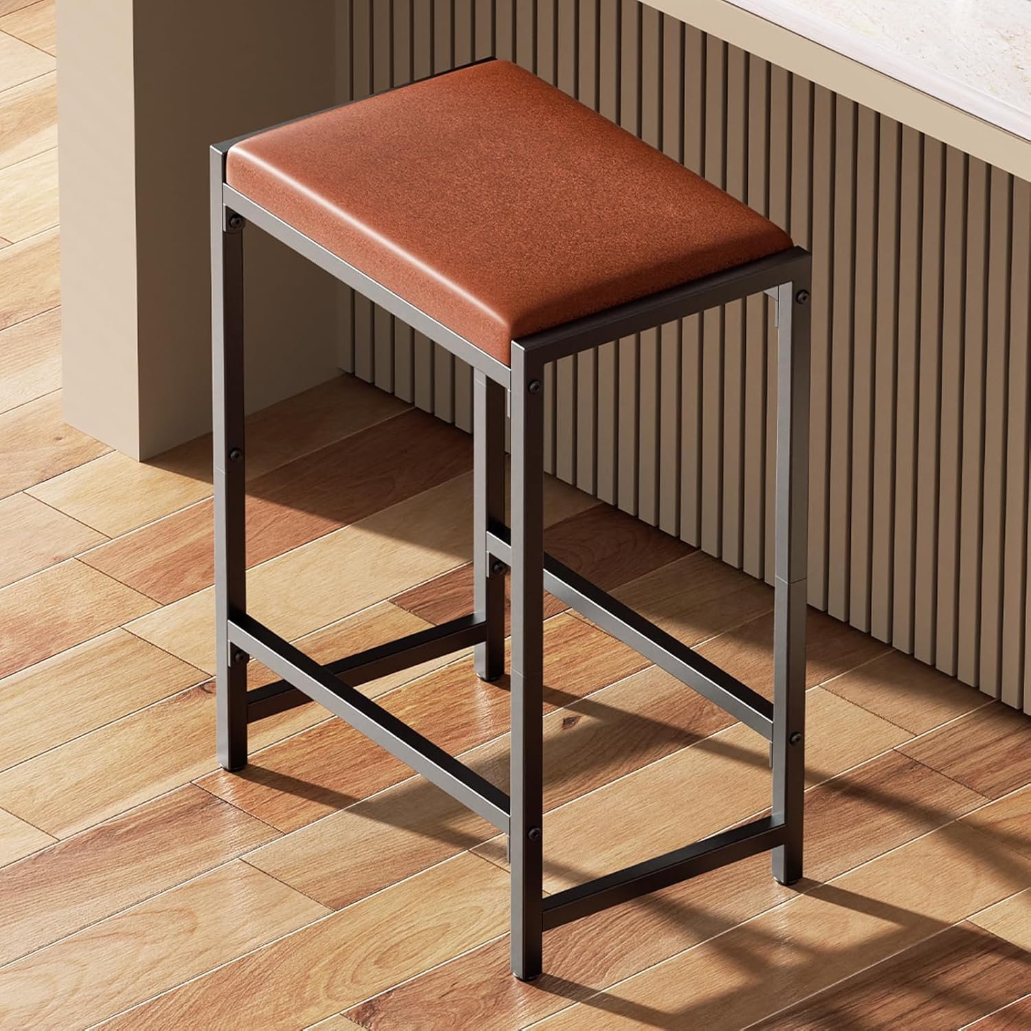 815Rj8lY6sL._SL1500_ Bar Stools Kitchen Chairs Metal Frame Bar Chair Kitchen Chair Faux Leather Mid Century Modern Style 63cm Tall Kitchen Dining (Black-Brown) - Image 1